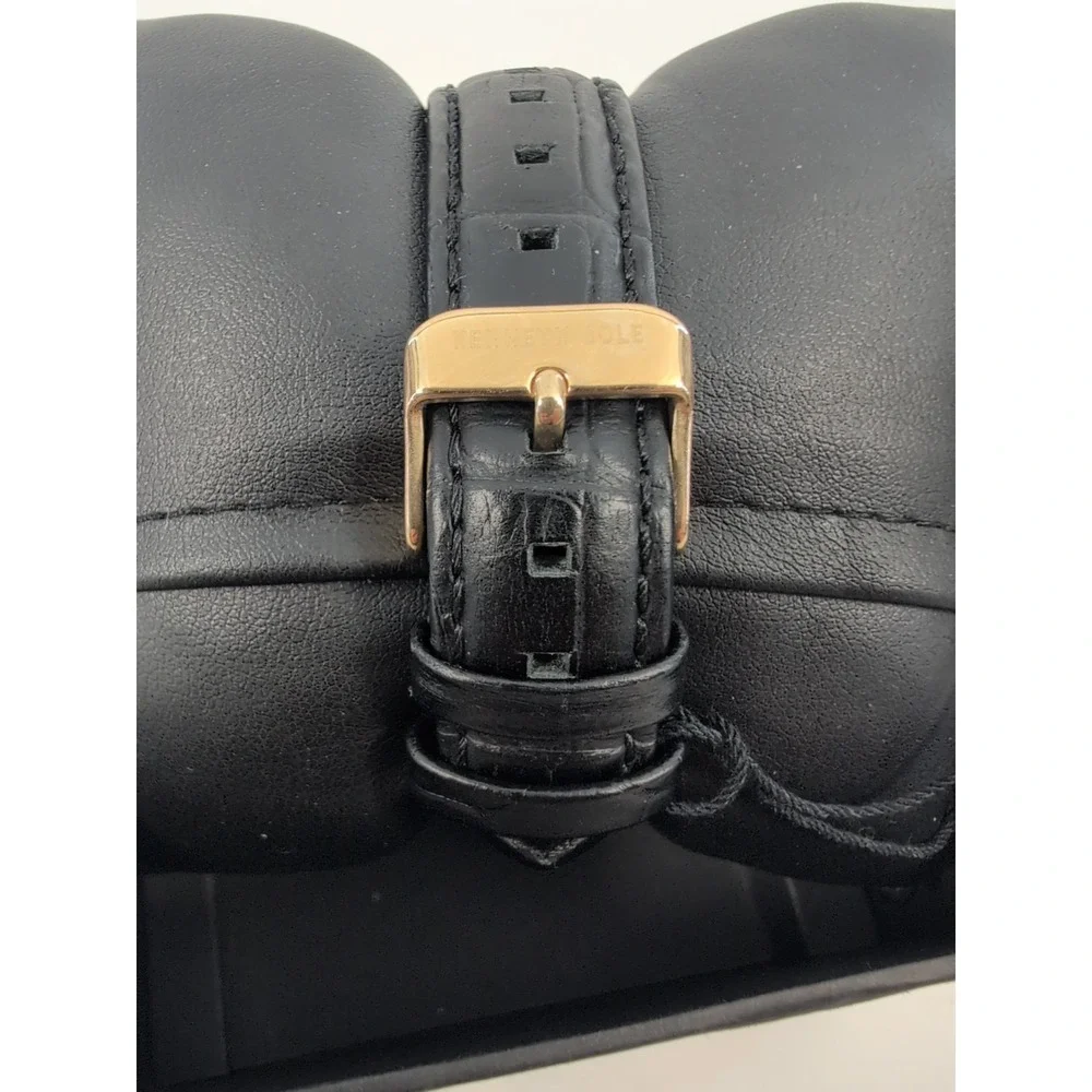 Kenneth Cole Watch Mens 40mm Gold Tone White‎ Dial Date Black Leather Strap READ